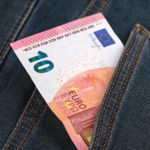 Migliora la fiducia di famiglie e imprese