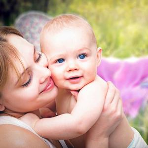 Mamma con bimbo