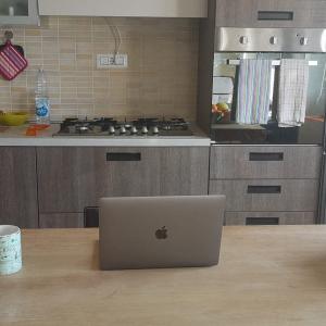 smart working - immagine simbolica smart working - immagine simbolica