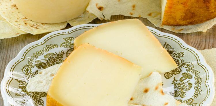 formaggio sardo formaggio sardo