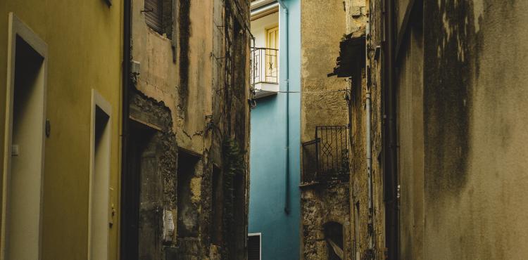 <span>Photo by <a href="https://unsplash.com/@paramir?utm_source=unsplash&utm_medium=referral&utm_content=creditCopyText">Ehud Neuhaus</a> on <a href="https://unsplash.com/s/photos/sardinia?utm_source=unsplash&utm_medium=referral&utm_content=creditCopyText">Unsplash</a></span> Sardegna