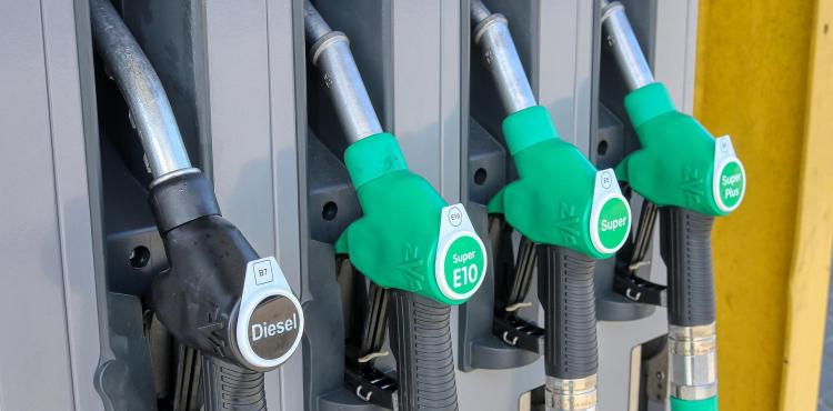 Pompa benzina
